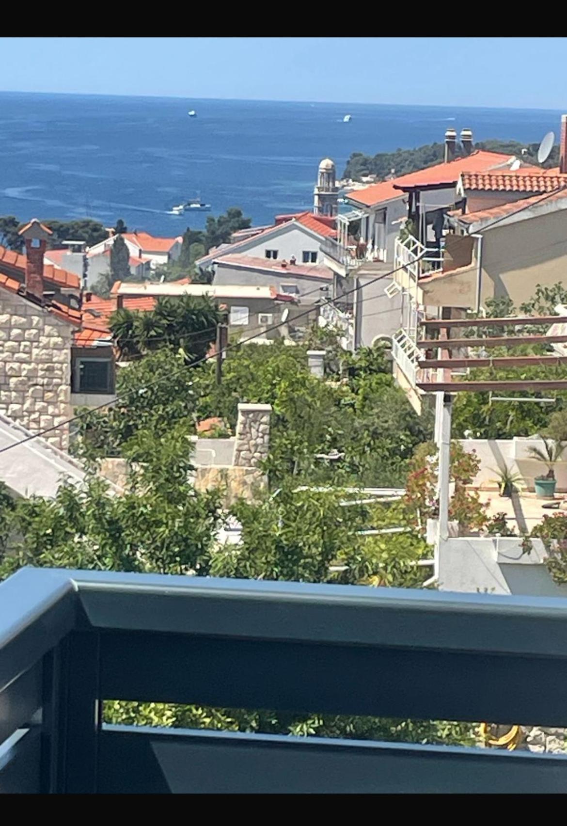 Apartment Bozo Hvar Town Exterior foto